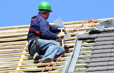 LOA Construction and Austin Roofing
